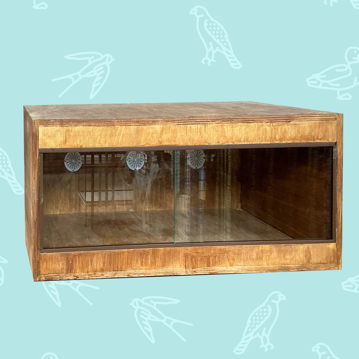 Picture of Wooden Reptile Enclosure – Bee Happy Beekeeping