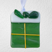 Load image into Gallery viewer, Christmas Tree Ornaments -gift boxes